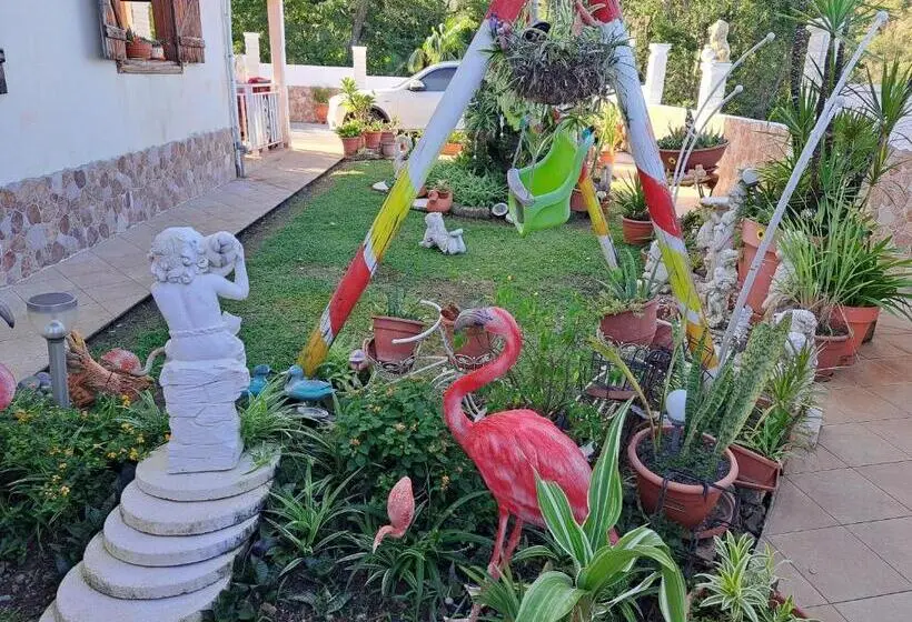 اتاق استاندارد, Kanalu Land
