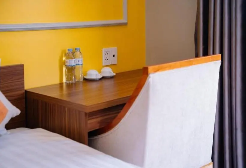 اتاق استاندارد با چشم‌انداز کوهستان, Ha Giang City Hostel