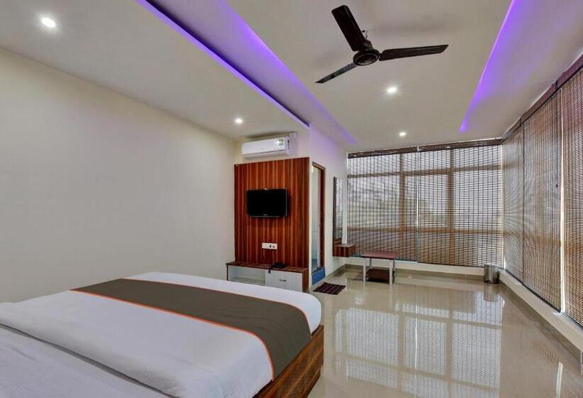 اتاق استاندارد, Collection O Daivik Sunset Suites