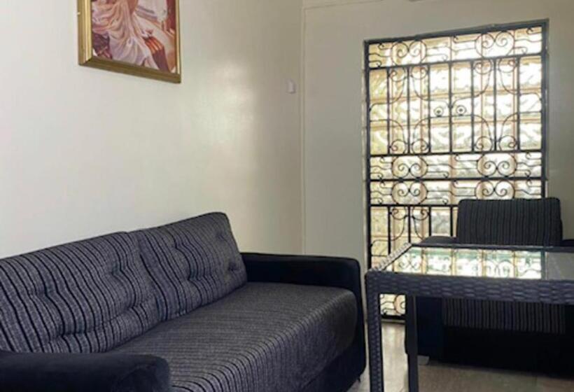 اتاق خانوادگی, Bella Homes Short Let Apartment