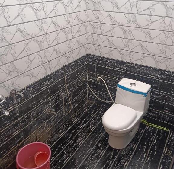 デラックスルーム, Saraswati Guesthouse