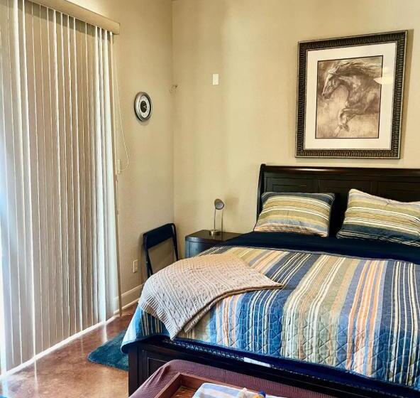 プールビュースタンダードルーム, Sojo Ranch