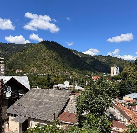 اتاق استاندارد با چشم‌انداز کوهستان, Chanko