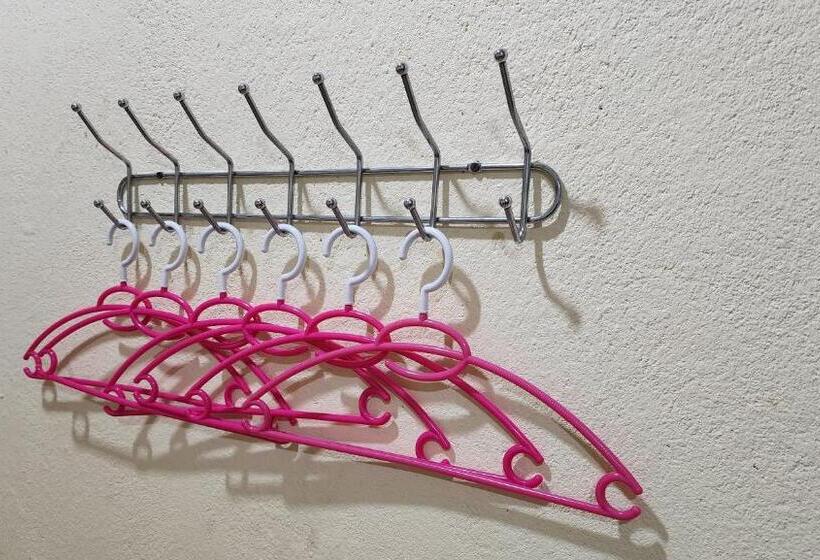 Семейный Номер, Lagenda Resthouse Cenang Beach