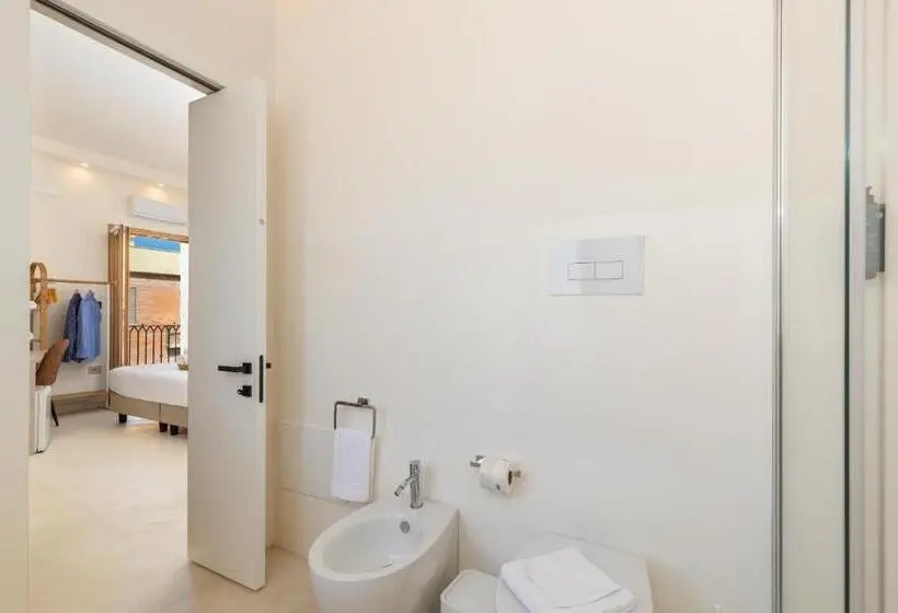 スタンダードトリプルルーム, Ausèntu Guest House