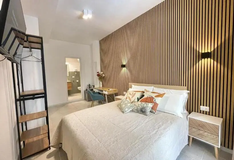 اتاق لوکس, Suites 167