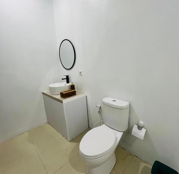 Camera Standard Vista Montagna, Volcano Garden