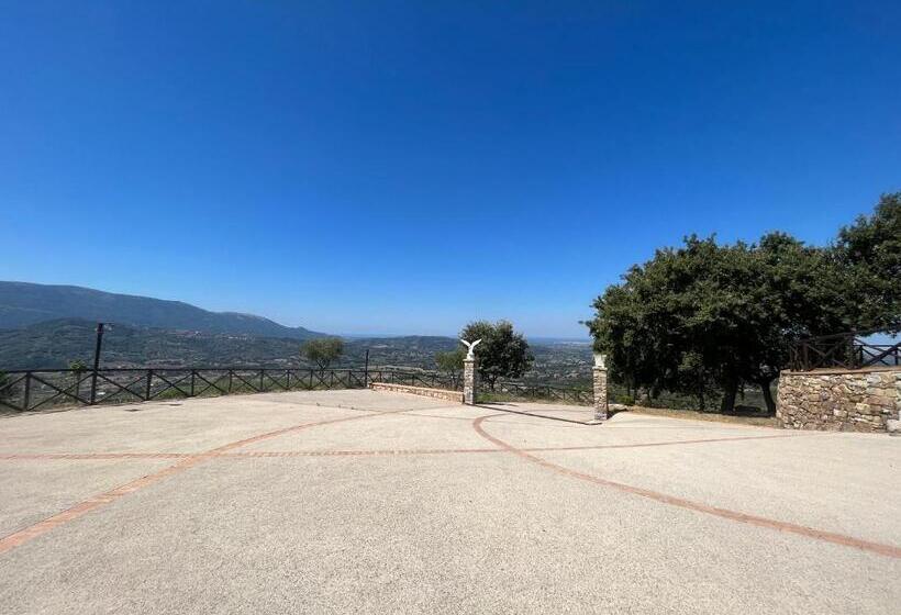 家庭间, Tenuta Raimo