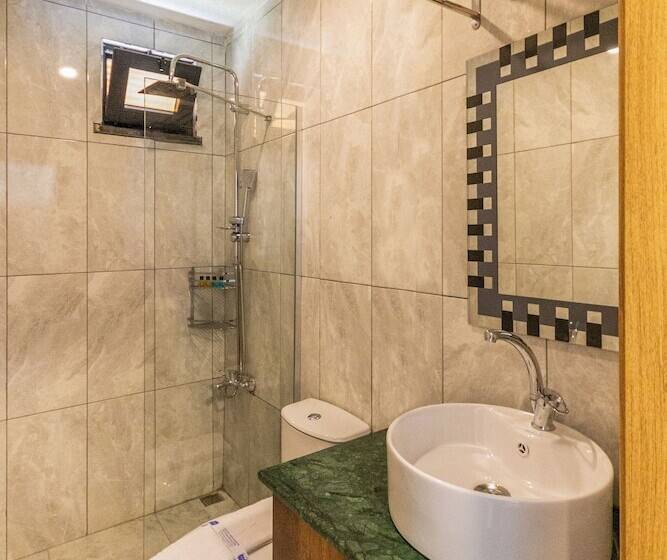 디럭스 4인 룸, New Garden Airport