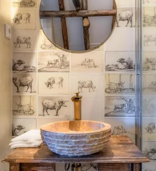 デラックスルーム, Unieke Bed En Breakfast Met Historisch Verhaal In Ferwert