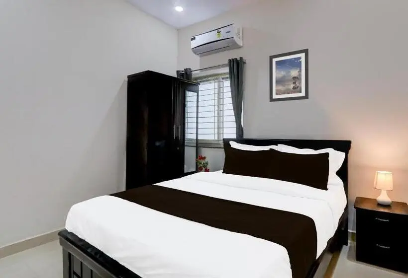 اتاق کلاسیک سه تخته, Super Hotel O Adibatla