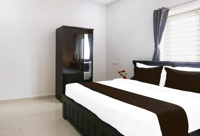 اتاق کلاسیک سه تخته, Super Hotel O Adibatla