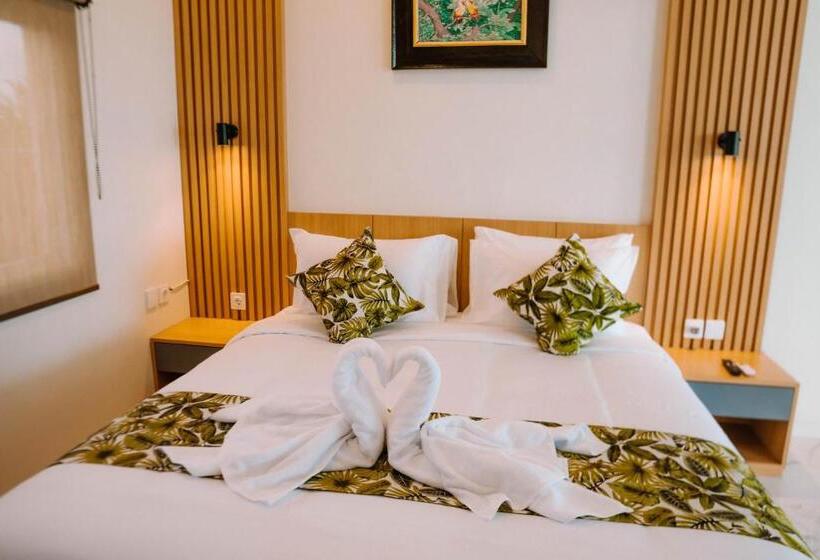 豪华海景房带阳台, Green Point Retreats