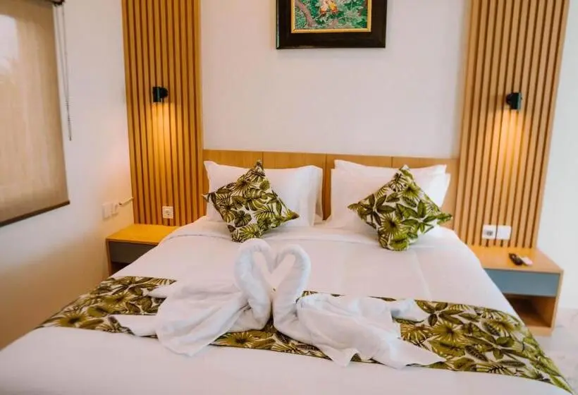オーシャンビューデラックスルームバルコニー付き, Green Point Retreats