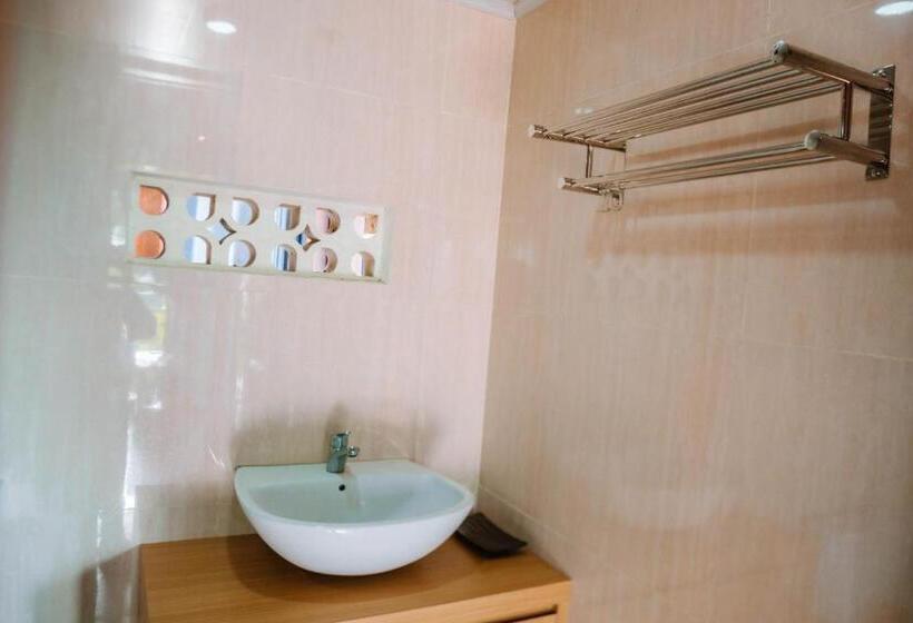 豪华海景房带阳台, Green Point Retreats