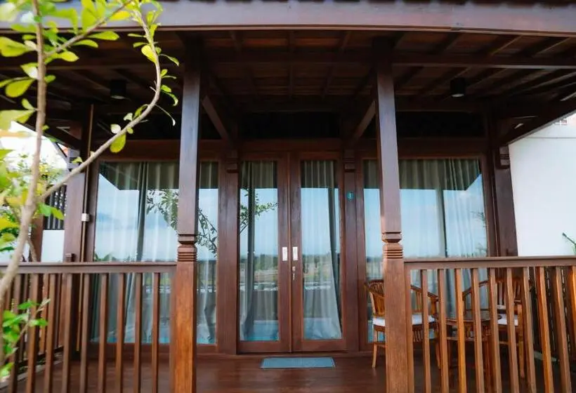 デラックスバンガロー, Green Point Retreats
