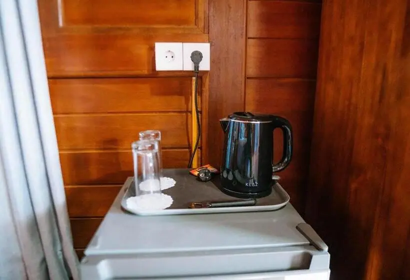 デラックスバンガロー, Green Point Retreats