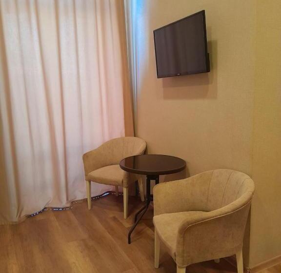 اتاق لوکس با بالکن, Vintage