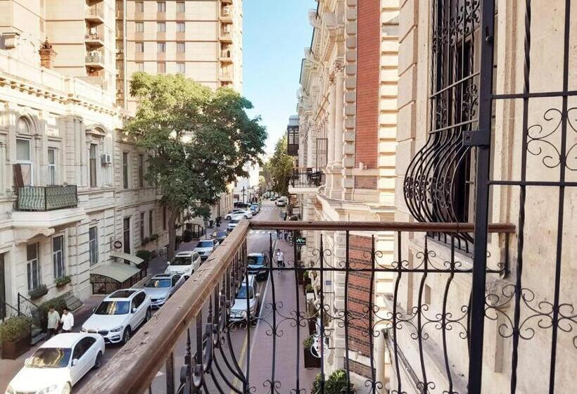 اتاق لوکس با بالکن, Vintage