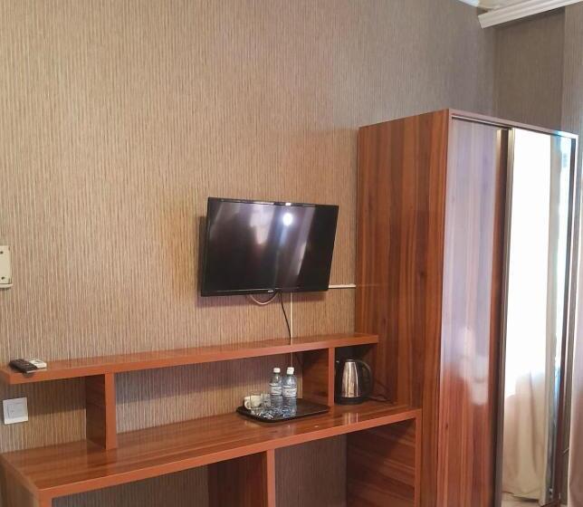 اتاق لوکس با بالکن, Vintage