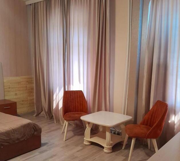 اتاق خانوادگی, Vintage