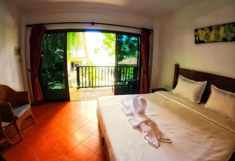 バルコニー付きスタンダードルーム, Patong Beautiful Pool Villa
