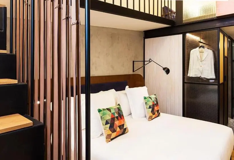 Duplex-huone, One Shot Tabakalera House
