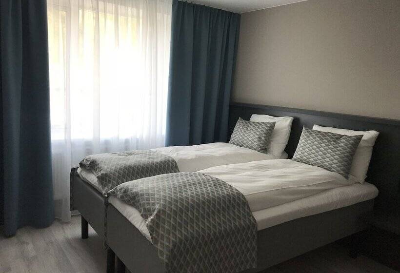 חדר סופריור, The View