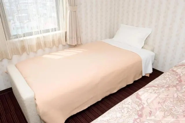Habitación Economy, Unisite Mutsu