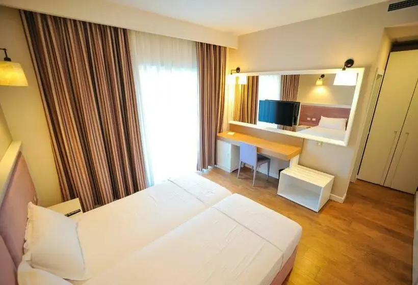 Superior-huone, Sandy Beach Resort