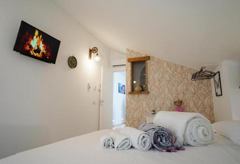 Номер Стандарт, Giuly Home B&b