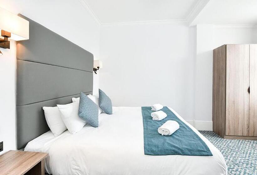 اتاق لوکس, The Chapter   The J Hyde Park