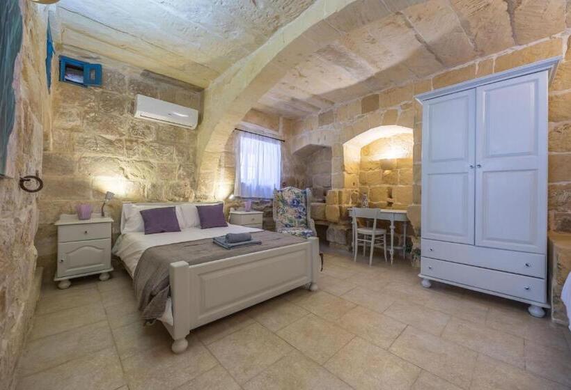 اتاق خانوادگی, Levander Suite 1 At Tan Neputi By Solea