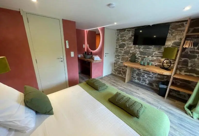 اتاق لوکس با بالکن, Les Chambres De Laurette