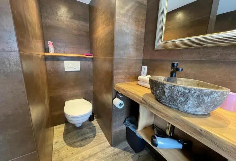 اتاق استاندارد, Les Chambres De Laurette