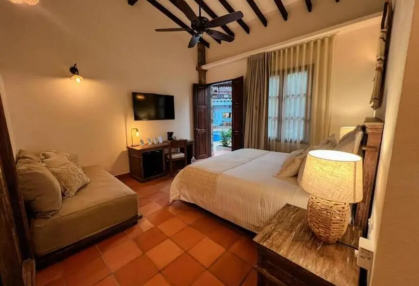 スタンダードトリプルルーム, Casa Linaje Hotel Boutique