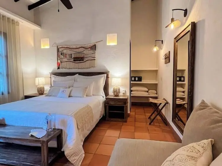 スタンダードトリプルルーム, Casa Linaje Hotel Boutique