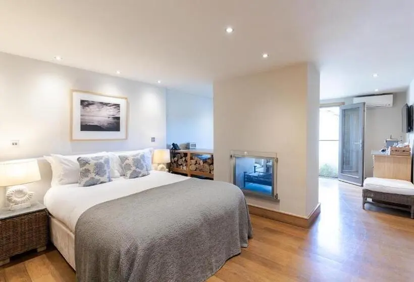 Suite Junior, Prospect House