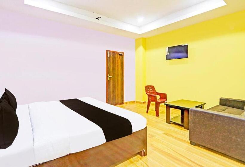 트리플 클래식 룸, Super Hotel O Nandhi Inn