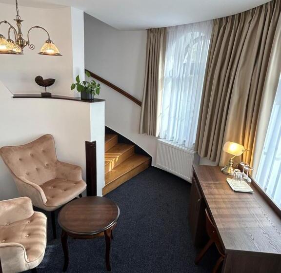 غرفة ديلوكس سرير كينج, Zámeček 11 Starý Jičín