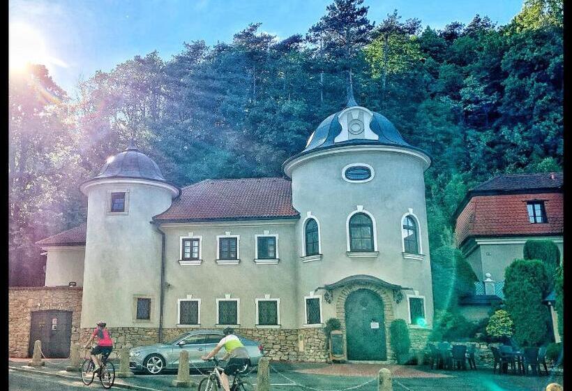 غرفة ديلوكس سرير كينج, Zámeček 11 Starý Jičín