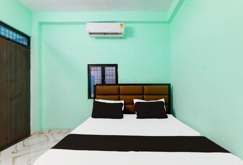 اتاق کلاسیک سه تخته, Spot On Hotel Ar Complex
