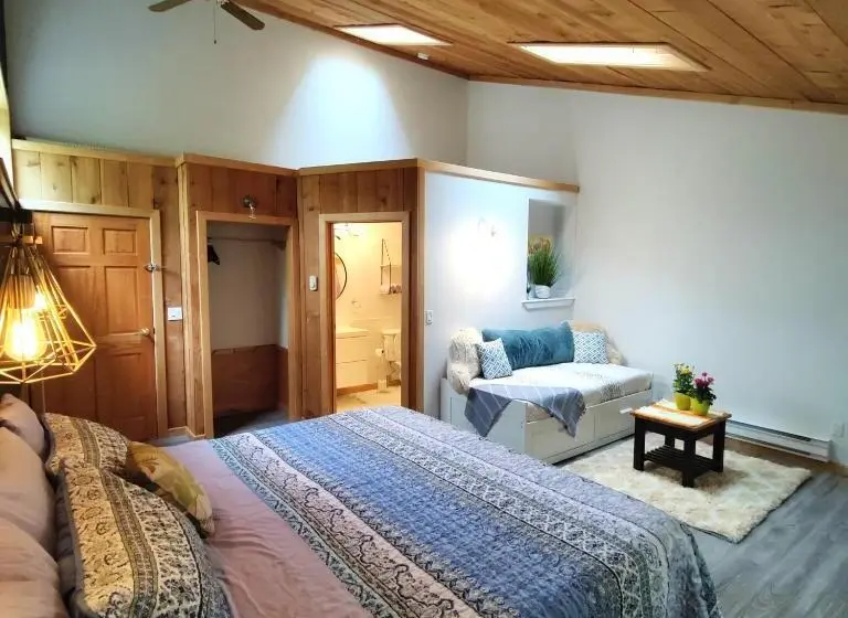 テラス付スーペリアルーム, Hummingbird Lodge Bnb