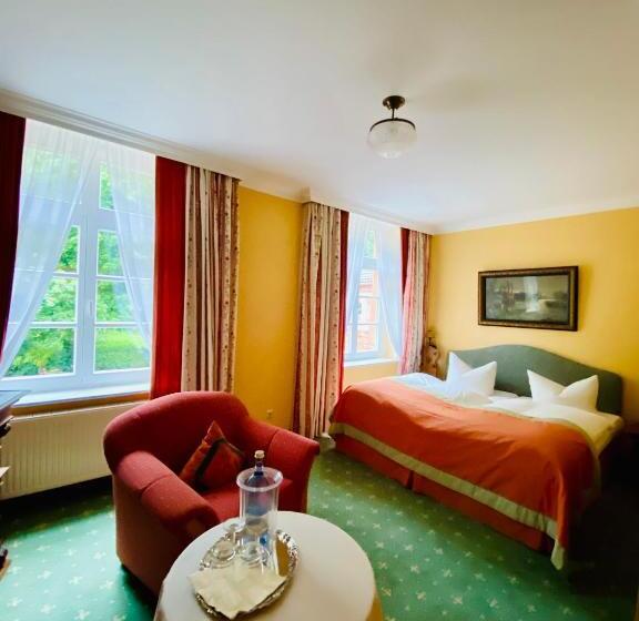 غرفة قياسية, Schloss Karow