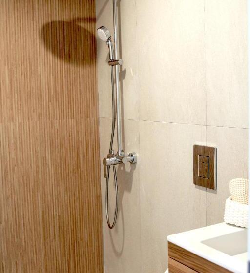 ویلای یک اتاق خوابه با استخر شنا, Liv & Co Suites & Villas