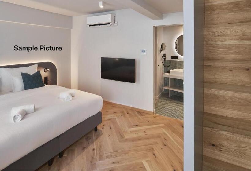 수피리어 스튜디오, Urbanauts Studios Sylvette