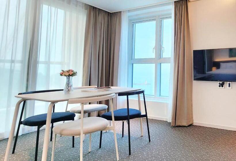 Номер Клуб, Granbay By Sota Suite