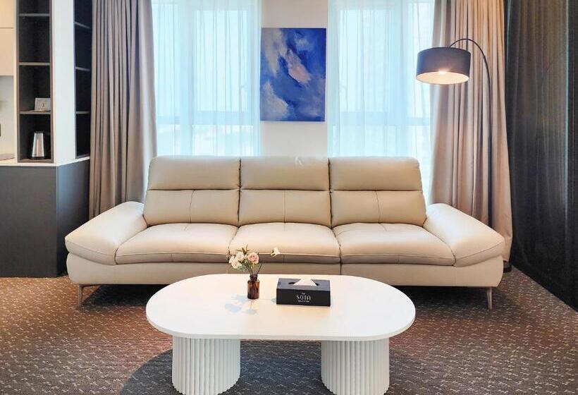 Люкс с Бассейном, Granbay By Sota Suite