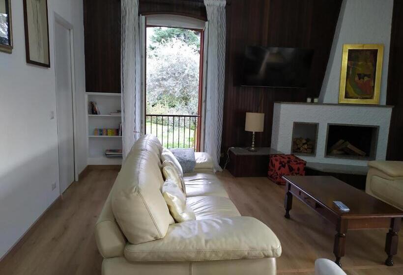 וילה בת חדר שינה 1, Villa Degli Ulivi