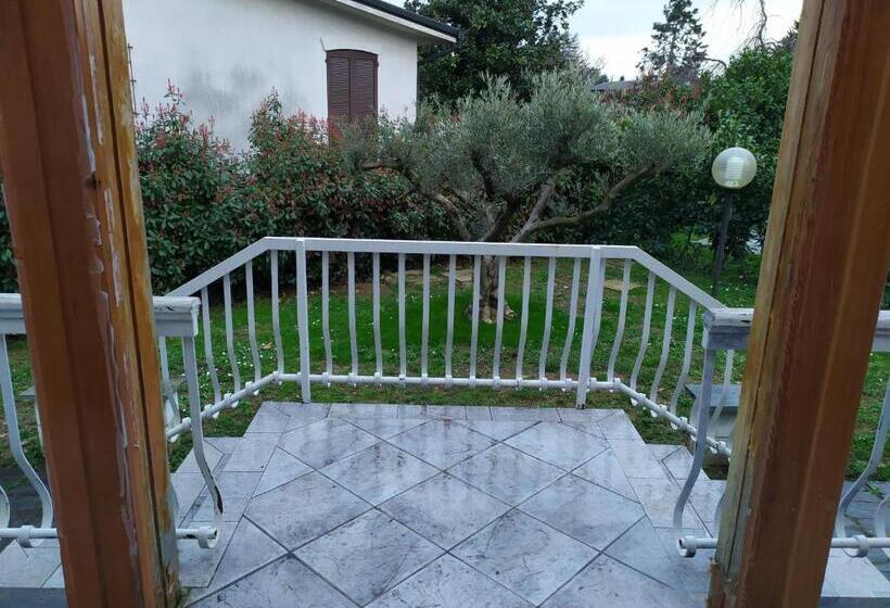 וילה בת חדר שינה 1, Villa Degli Ulivi